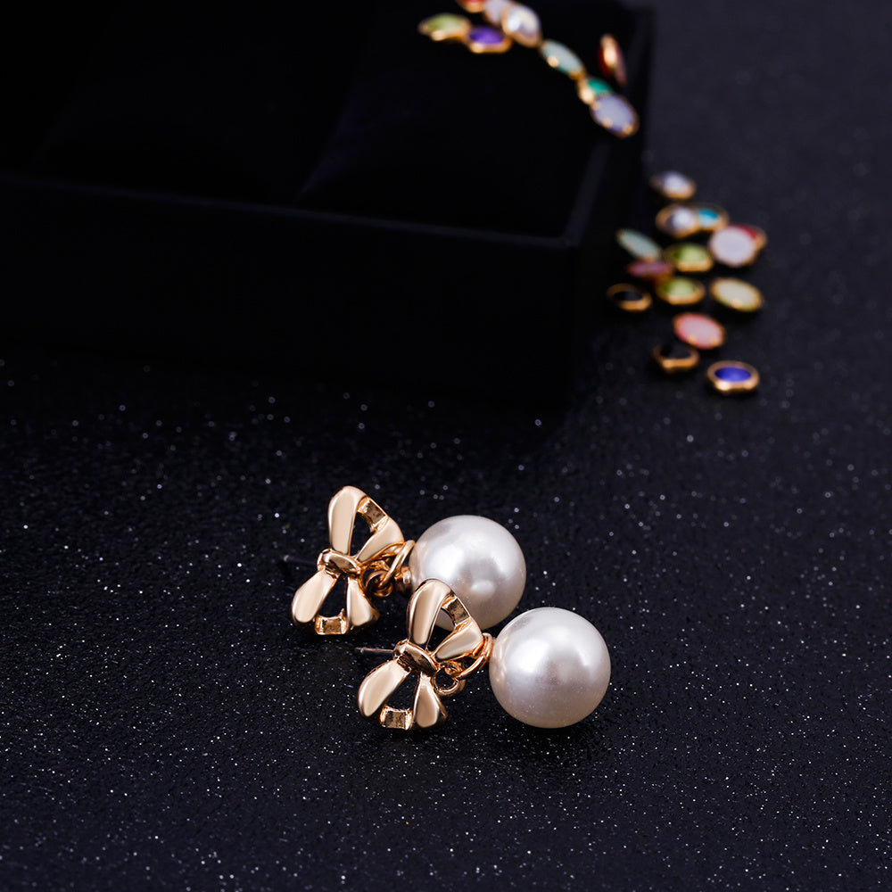 Heart Shaped Zircon & Bow Pearl Earrings