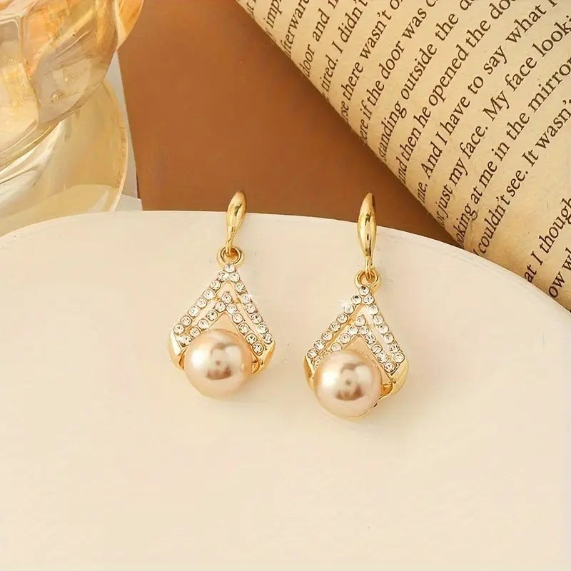 Water Drop Pearl Earrings