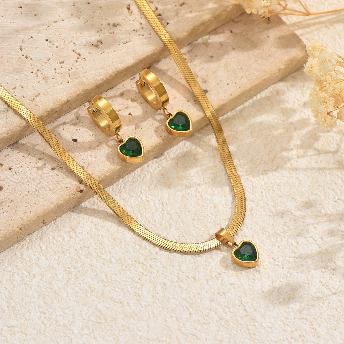 Green Heart Necklace And Earrings Set