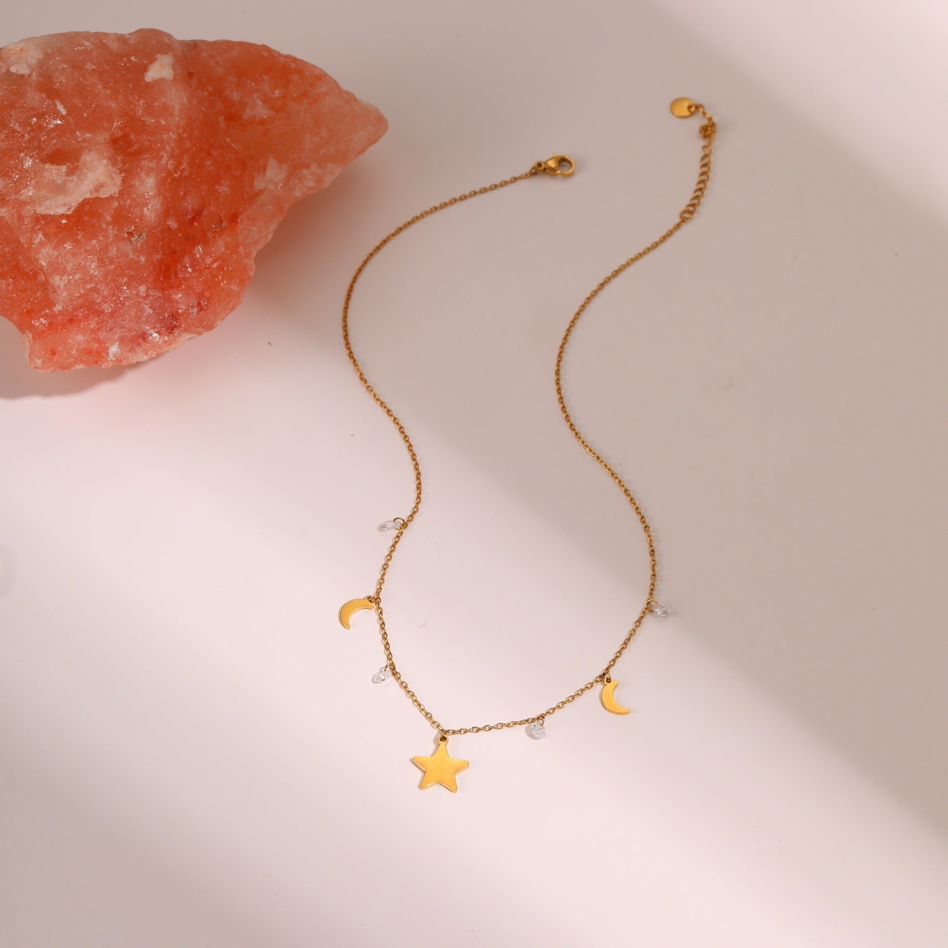 European Star Zircon Pendant Necklace