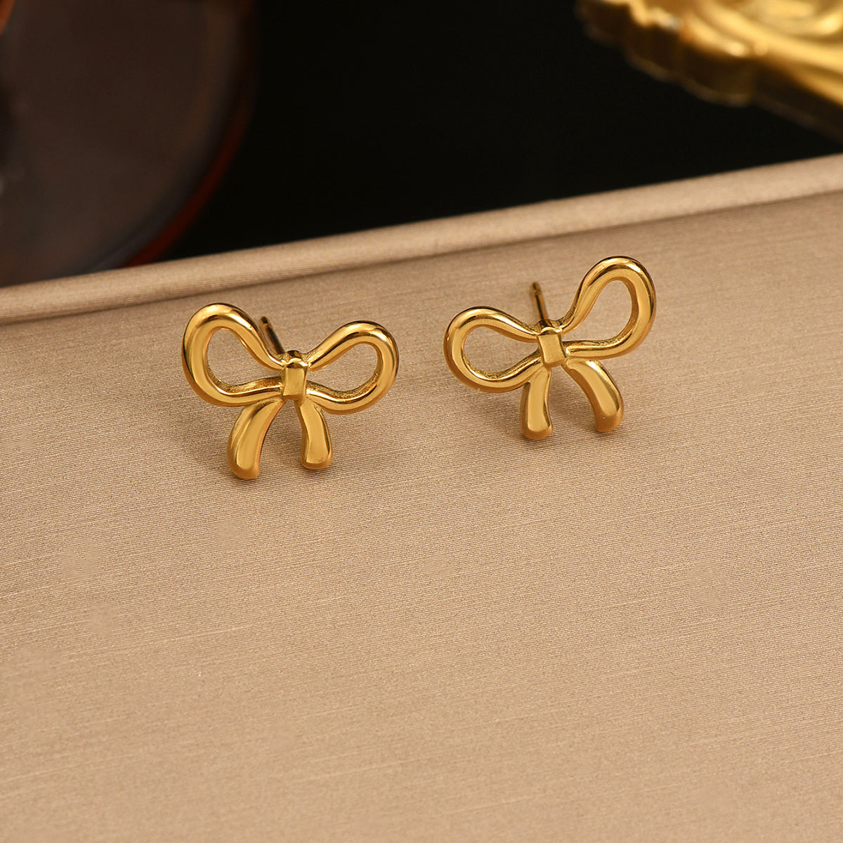 Bow Earrings