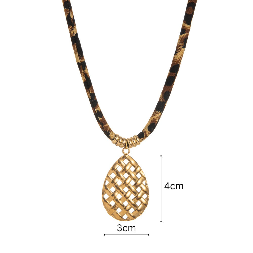 Leopard Pendant Necklace