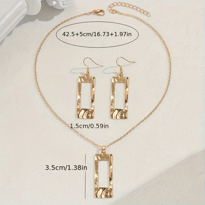 Chic Gold Hammered Geometric Necklace and Earrings Set