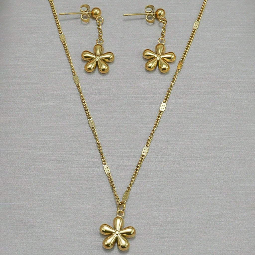 Dainty Flower Pendant Necklace And Earrings Set